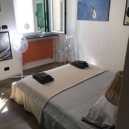 La Casetta In Strada Nuova Genova Esterno foto